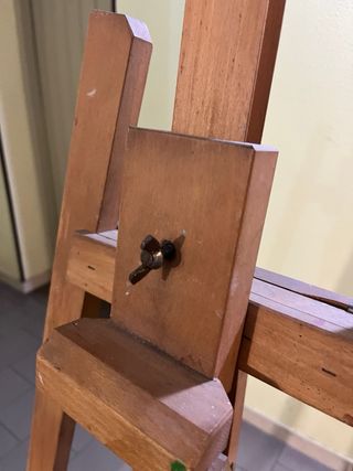 Cavalletto per pittore in legno