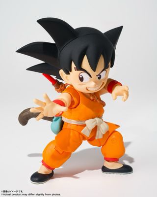 Dragon Ball Son Goku Bandai Figure & Manga
