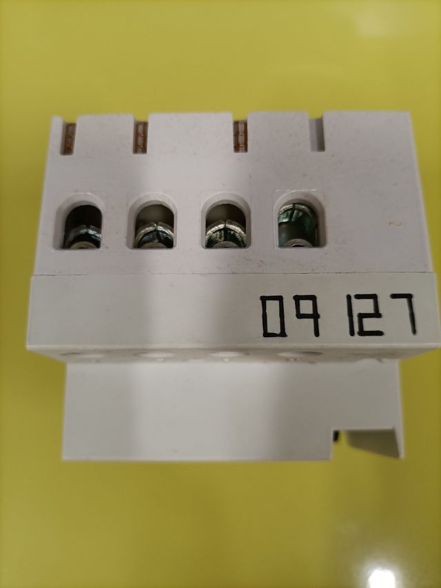 Interruptor Diferencial Siemens 40A 300mA 4p AC