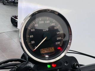 Harley Davidson 1200 Custom