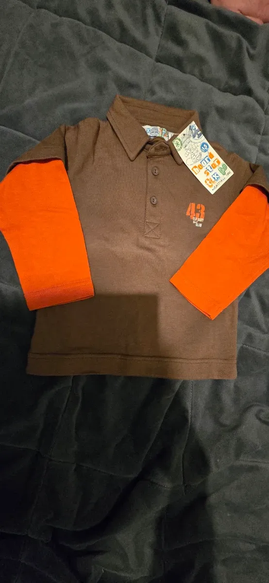 Camisola menino nova castanha e laranja