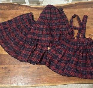 Falda colegio El Limonar-3u: 2 talles 10+1talle 6