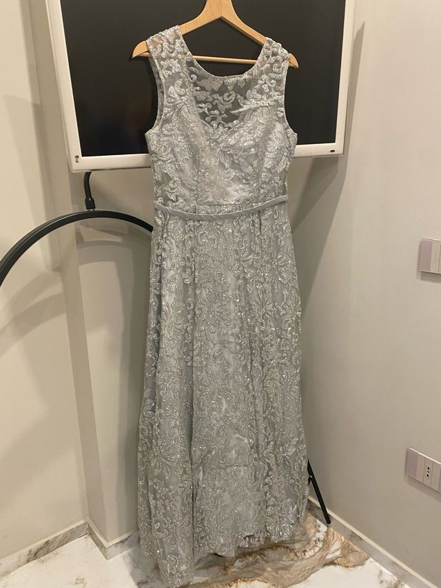 Vestito da cerimonia argento