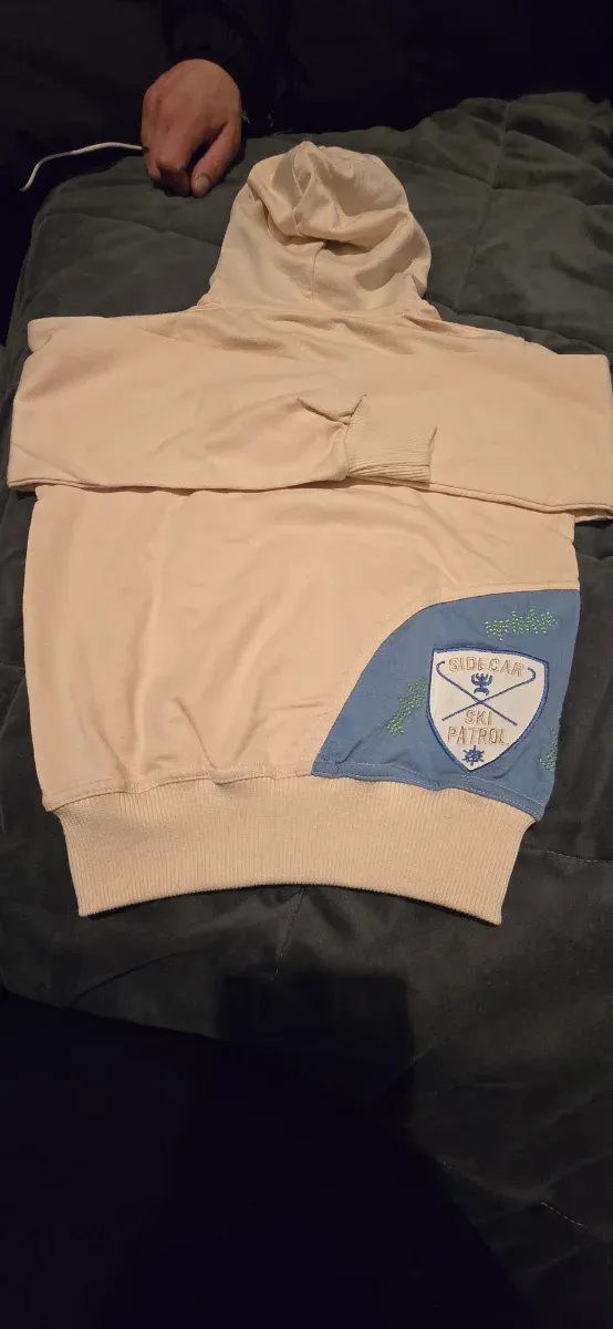 Casaco unissexo novo com capuz