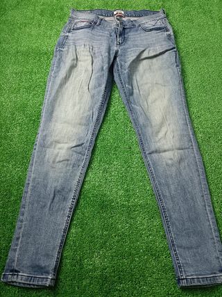 Pantalon Vaquero Tommy Hilfiger Talla S Nuevo