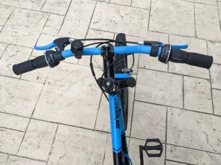 Bicicleta infantil B'TWIN azul 24"