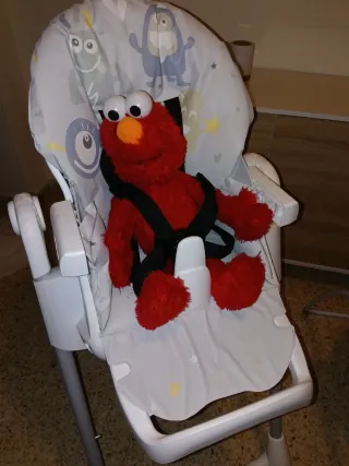 Lote Bebé: Trona, Hamaca y juguetes sensoriales.