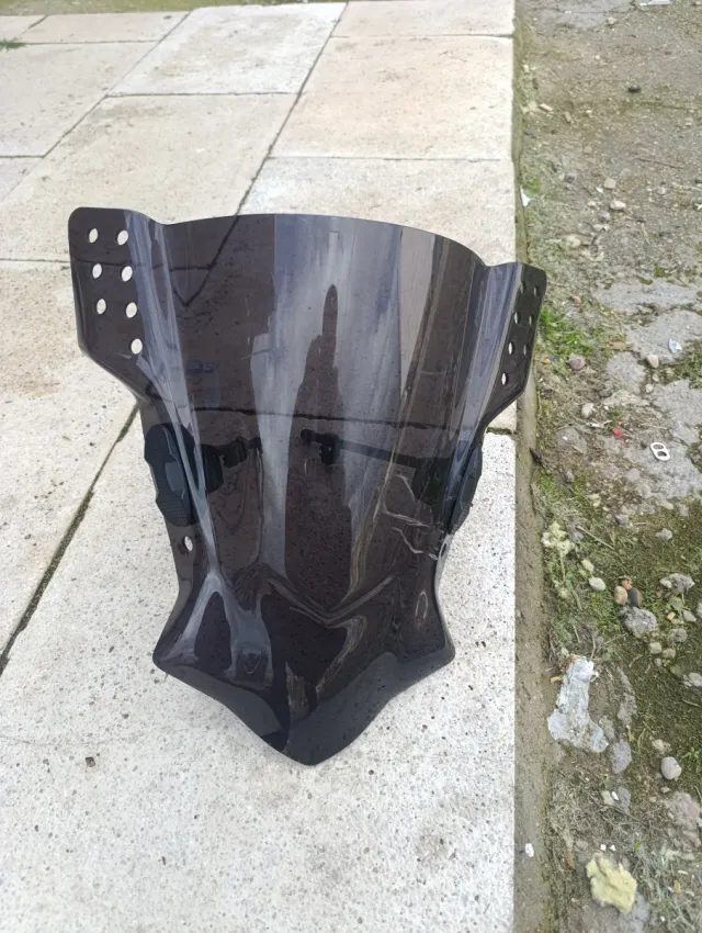 Cúpula Parabrisas Moto Universal Oscura