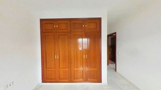 Piso en venta en Colores - Entreparques en Sevilla