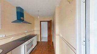 Piso en venta en Colores - Entreparques en Sevilla