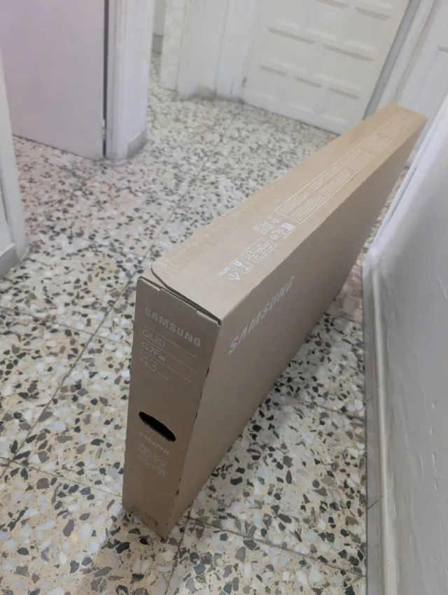 TV Samsung 43 QLED Q7F