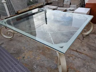 Mesa de centro cristal y metal beige