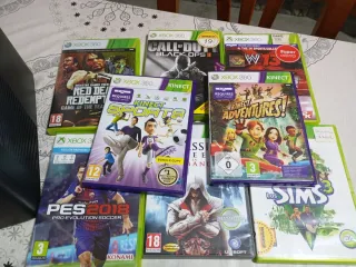 Xbox 360 + 2 mandos + 8 juegos + Kinect