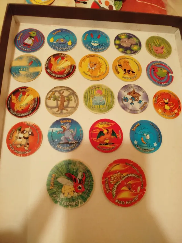 Carte Pokémon Rare 1, 2, 3 e Giga Carta