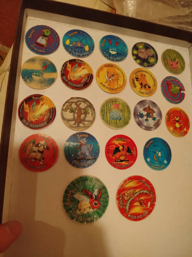 Carte Pokémon Rare 1, 2, 3 e Giga Carta