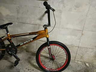 Bicicleta BMX Naranja