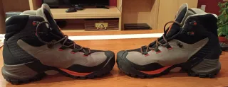 Botas de Montaña Mammut talla 42 ⅔