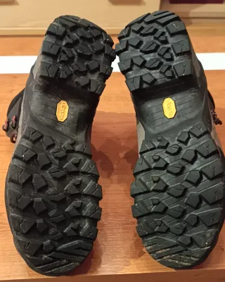 Botas de Montaña Mammut talla 42 ⅔