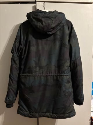 Abrigo camuflaje Superdry Talla S