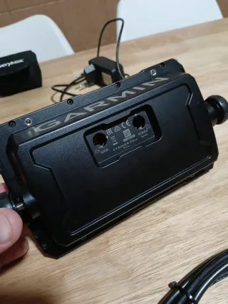 Garmin Striker Plus 5CV + Transductor GT20-TM