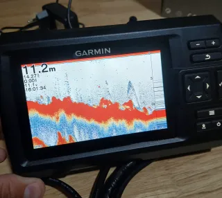 Garmin Striker Plus 5CV + Transductor GT20-TM