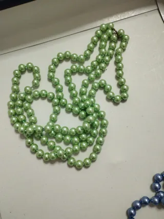 Set 6 collane:celesti,verdi, arancio, rosse