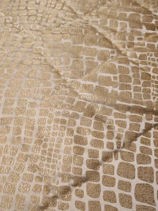 Edredón Beige y Dorado de Zara home