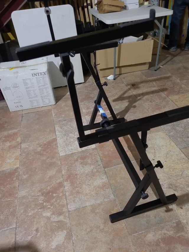 Atril Reforzado Pyle 2 Niveles Ajustable