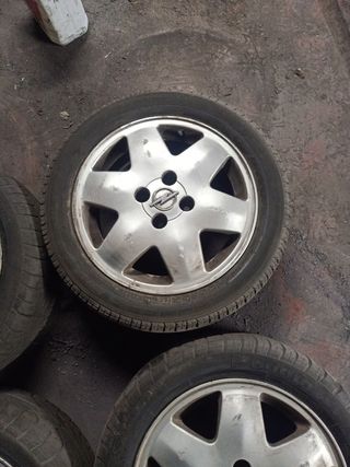 Juego de 4 Llantas 15" Astra Calibra etc...
