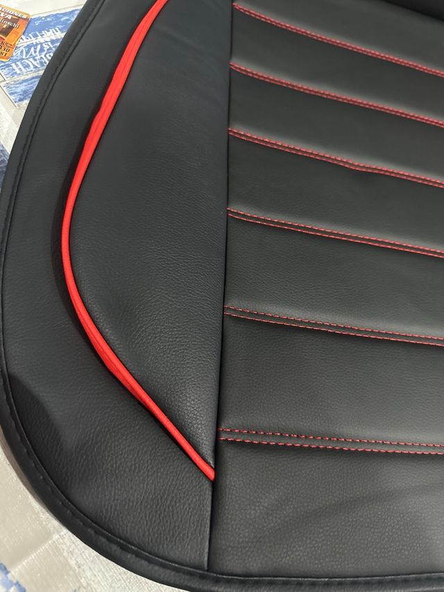 Fundas Asiento Coche Negras/Rojas