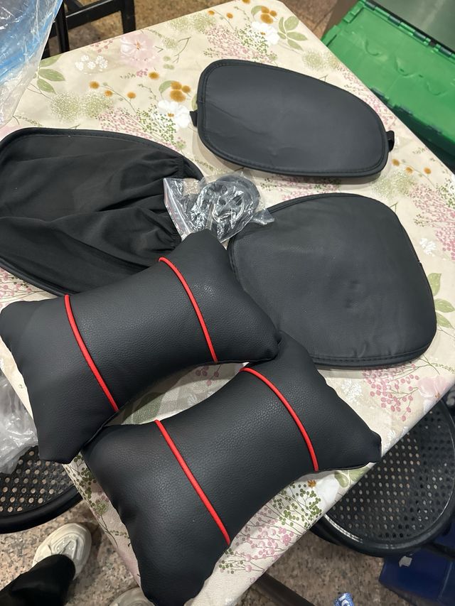 Fundas Asiento Coche Negras/Rojas