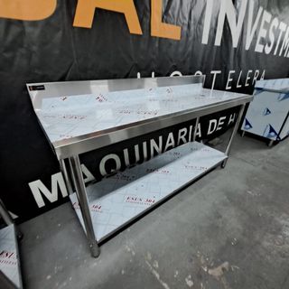 Mesa de trabajo acero inoxidable mural