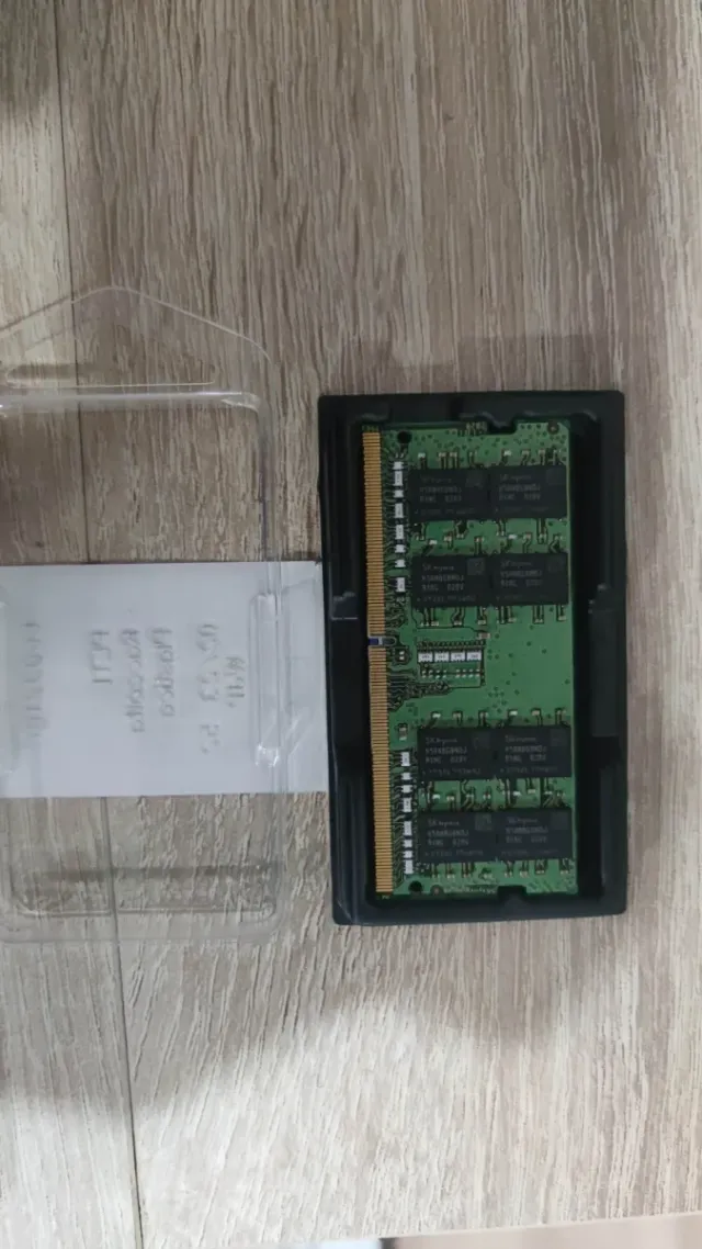 SK hynix 16GB DDR4 PC4-3200AA