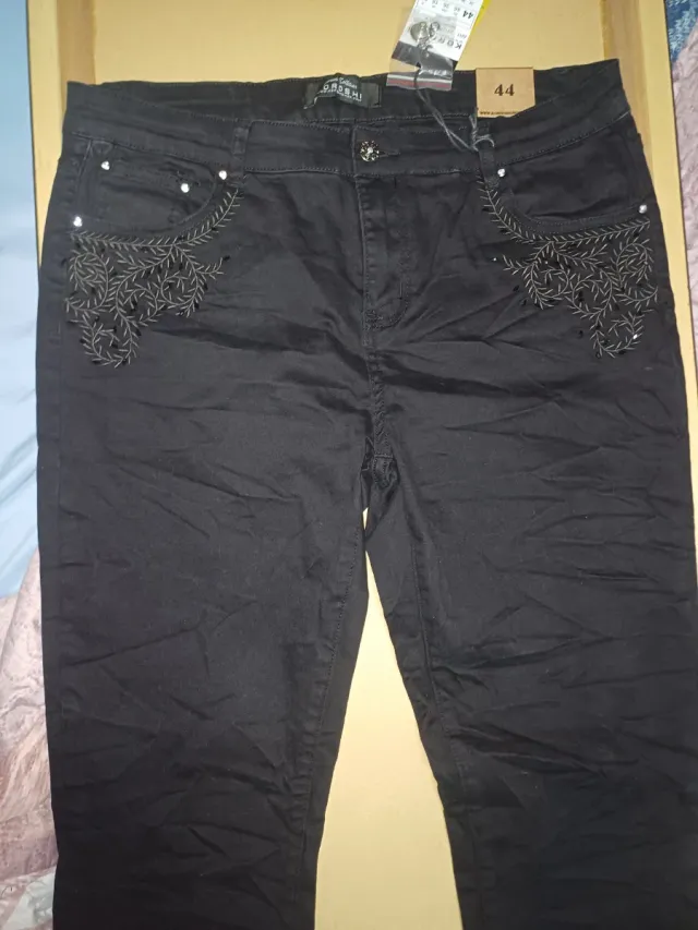 Pantalón vaquero Koroshi negro talla 44