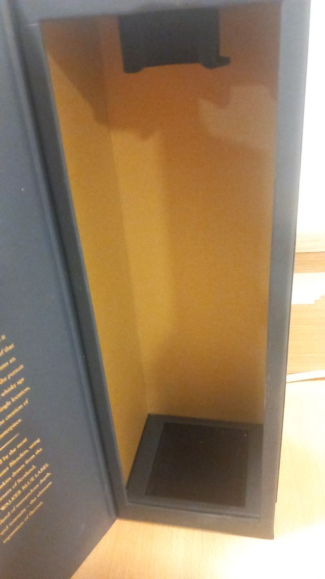 Botella Johnny Walker Blue Label Vacía