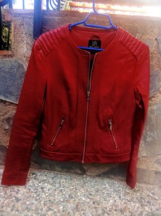 Cazadora de cuero roja lft