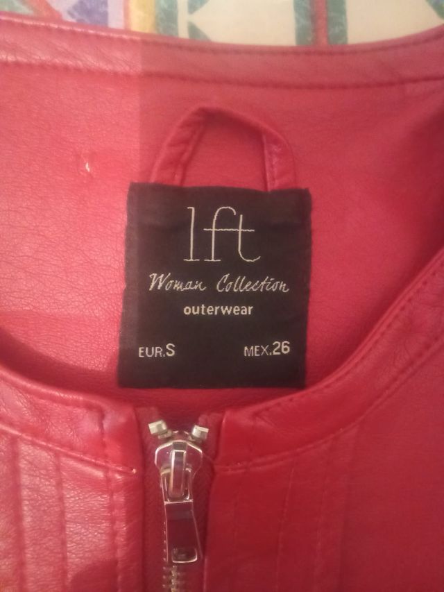 Cazadora de cuero roja lft