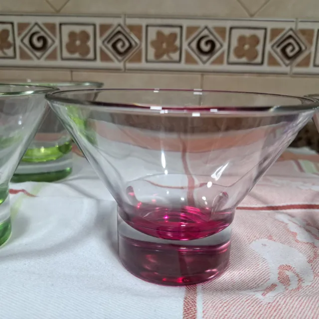 6 cuencos de vidrio de colores