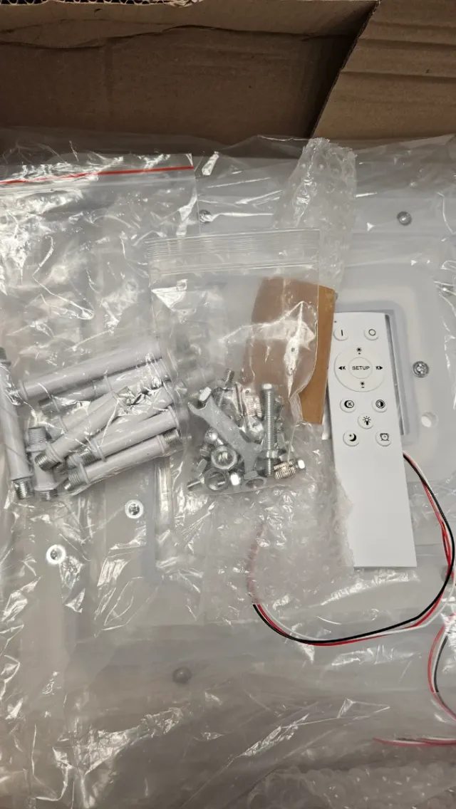 Lámpara LED Wifi Techo Moderna 8 Cuadros + Mando