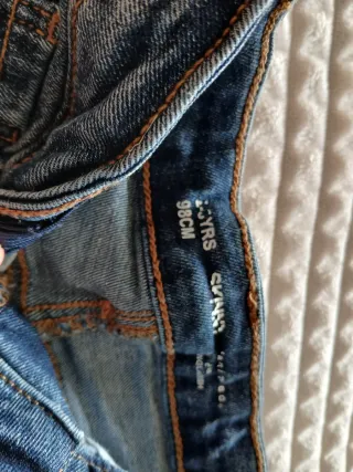 Lote 2 calças de ganga 24 meses