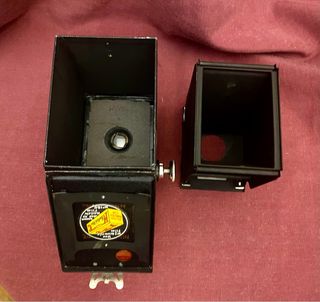 Câmera Kodak Brownie No. 2A