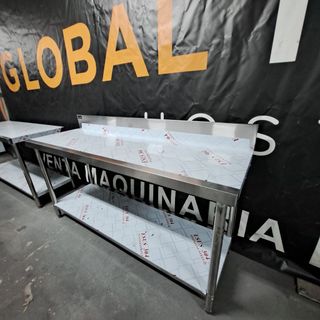 Mesa de trabajo acero inoxidable mural