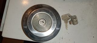 PIEZAS VARIAS DE VEHICULOS CLASICOS (3)