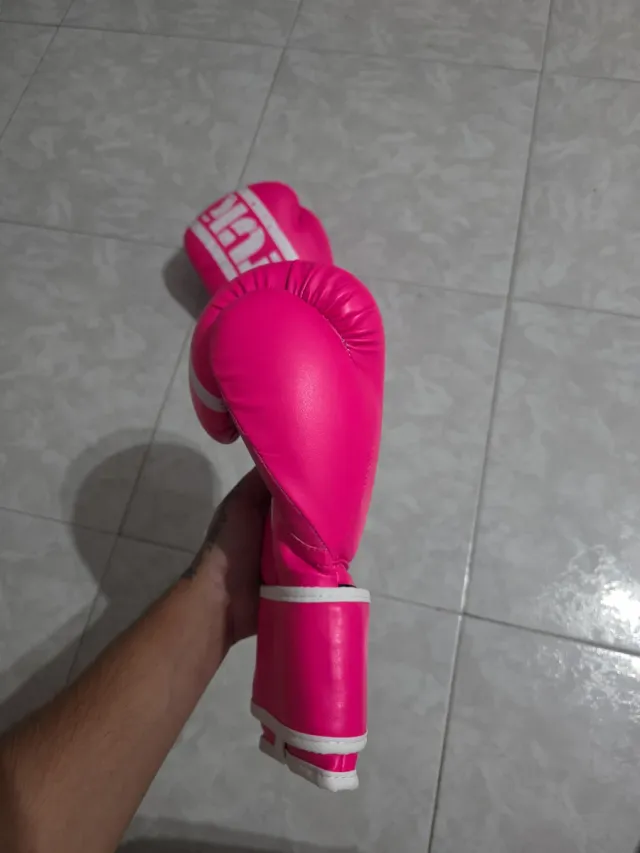 Guantes Muay Thai UTUK Rosa