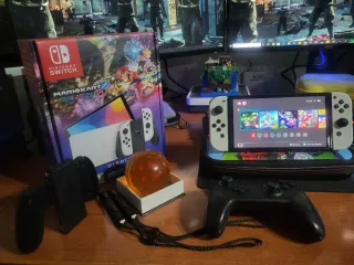 Nintendo Switch OLED + Pro Controller + Juego