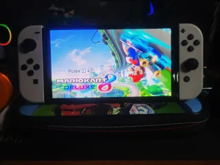 Nintendo Switch OLED + Pro Controller + Juego