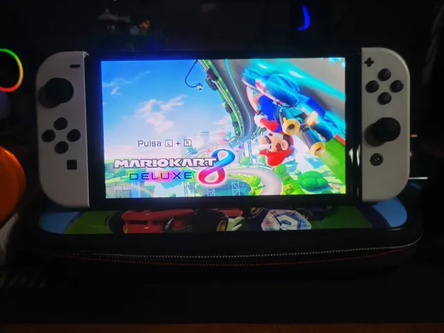 Nintendo Switch OLED + Pro Controller + Juego