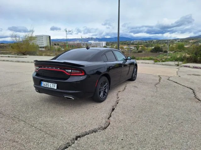 Dodge Charger  2019 310 cv
