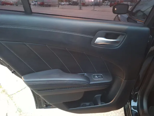 Dodge Charger  2019 310 cv