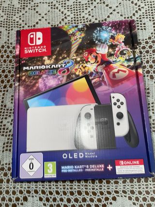 Nintendo Switch OLED con Mario Kart 8 Deluxe